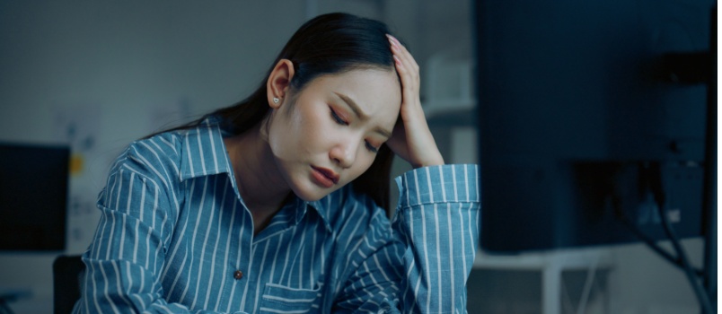 young stressed woman