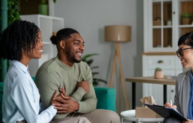 7 Signs Contextual Couple Therapy Is Right for You