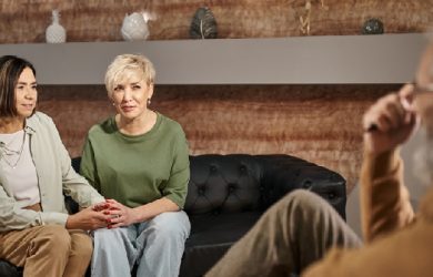 7 Reasons to Finally Try LGBTQ-Affirming Therapy This Year