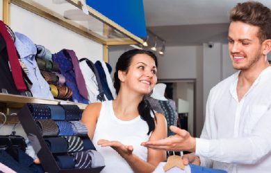 7 Signs the Girlfriend Effect Is Happening to You
