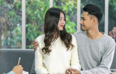 7 Narrative Therapy Techniques to Rewrite Your Love Story