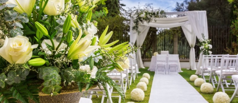 8 Wedding Venue Questions You Should Be Asking