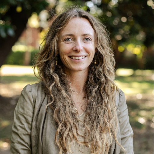 author-peofile-photo