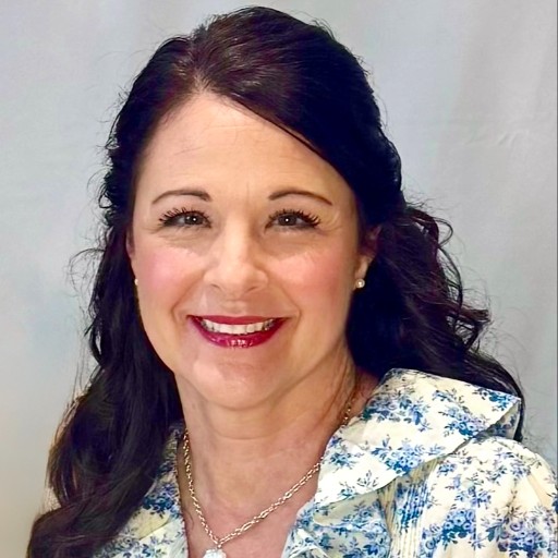 Leslie Cude, Licensed Clinical Social Worker