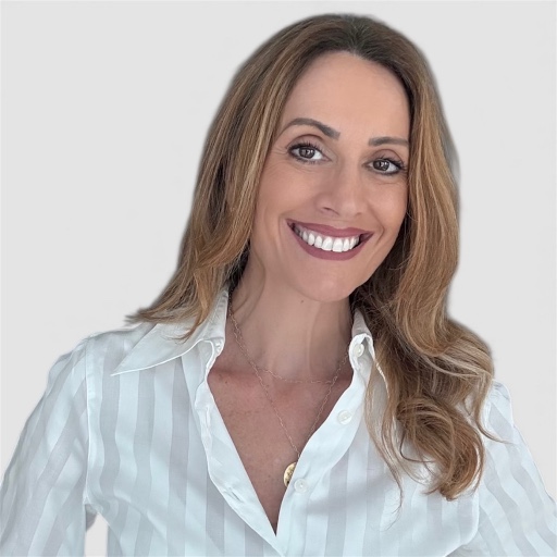 Veronica Dumas, Psychologist