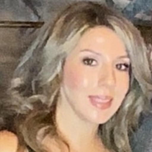 Lorena Magallanes, Marriage & Family Therapist Long Beach, CA